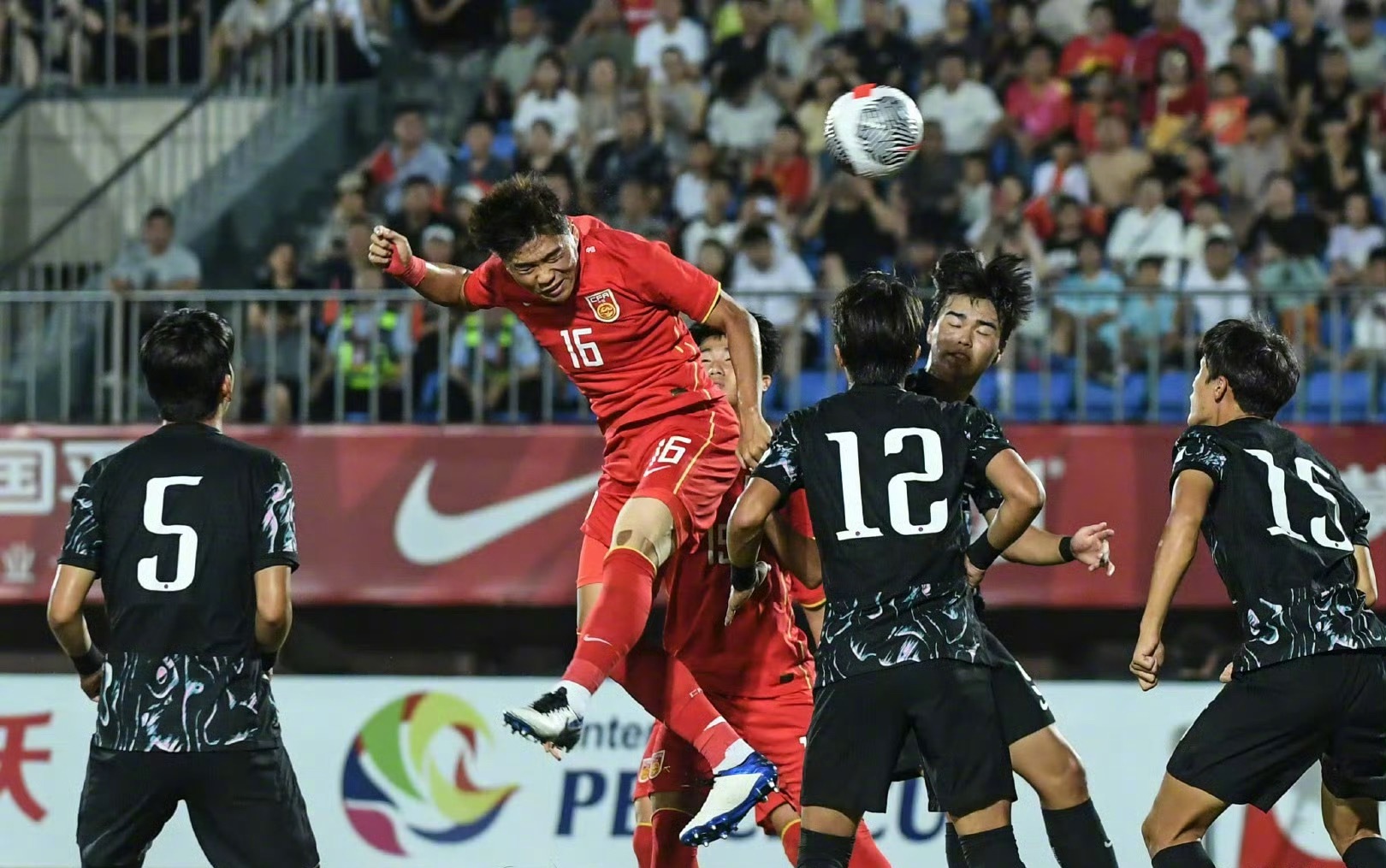 直布罗陀国家队在备战期击败对手，备赛备受瞩目的简单介绍