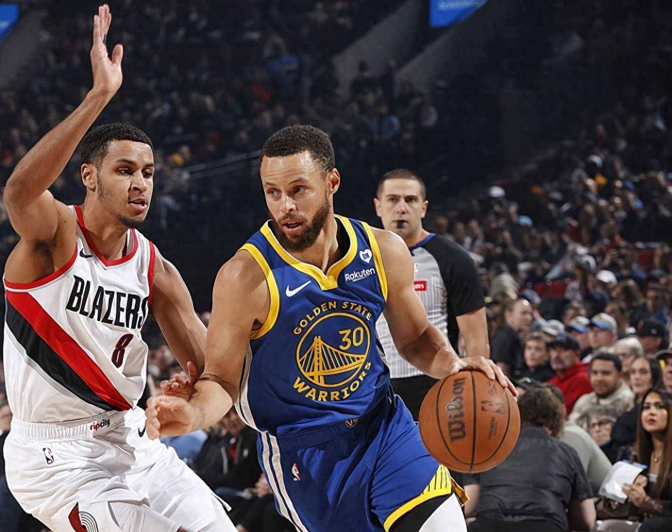 包含上海申鑫队在比赛中逆袭，赢得胜利的词条